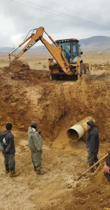 ترمیم شکستگی خط انتقال آب بجنورد پس از یک عملیات نفس‌گیر شبانه روزی
